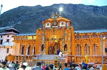 Book Chardham Yatra by Helicopter Package 